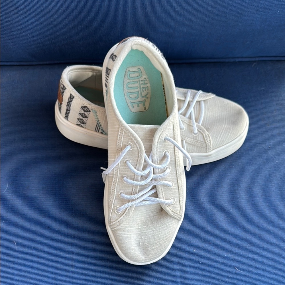 Hey Dude Men's Cream Casual Shoes